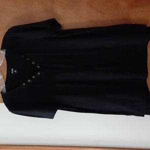 a.n.a. tie front tee